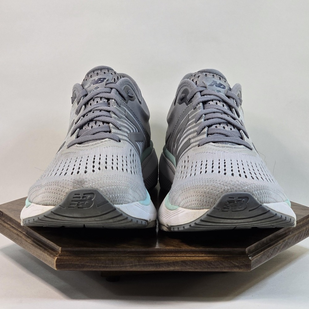 New Balance 860 v10 Running Shoes Womens Size 11 Gray Mint Sneakers W860P10 - Picture 2 of 11